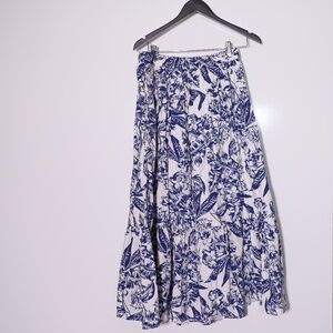 Abercrombie & Fitch Cotton Blend Blue White Floral Flower Print Maxi Skirt M